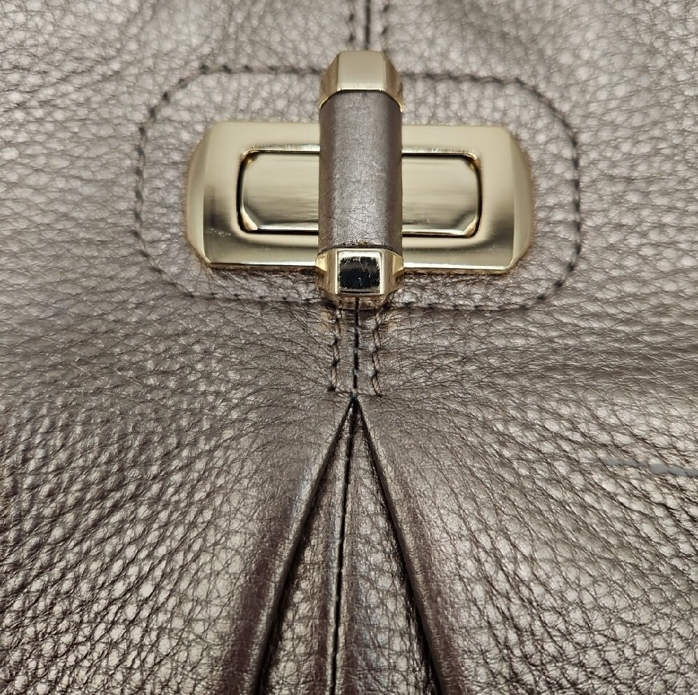 B Makowsky Metallic Taupe Leather Crossbody Strap Bag with Gold Hardware - Picture 3 of 10